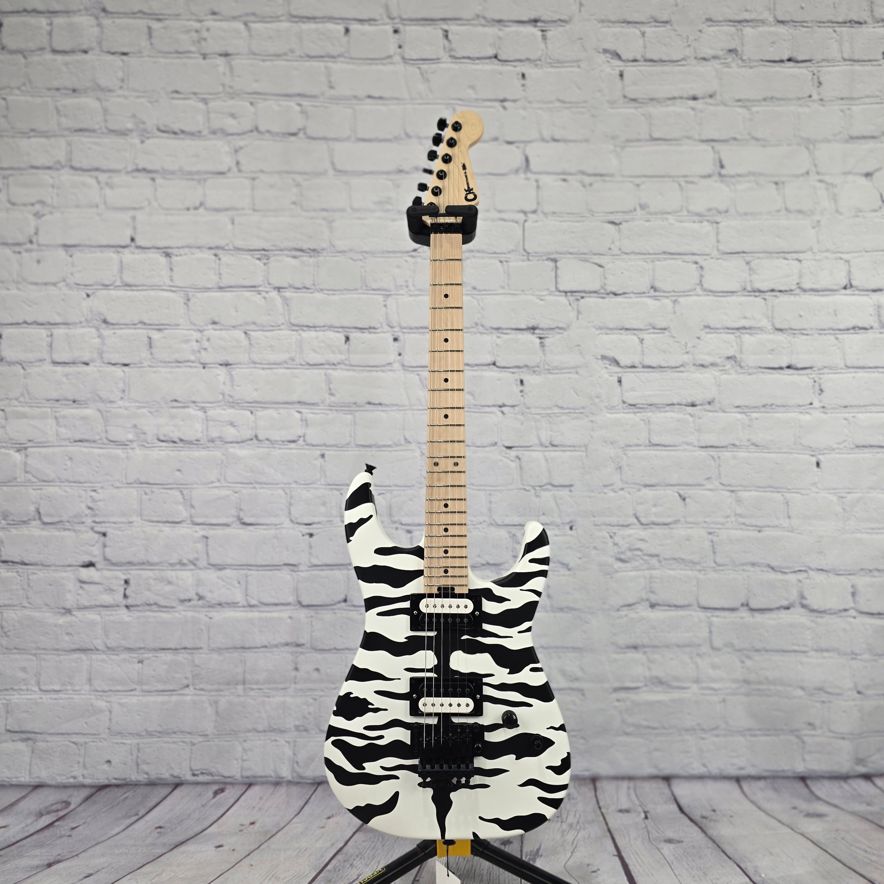 Charvel Guitars Satchel Signature Pro-Mod DK22 HH FR M 6 String