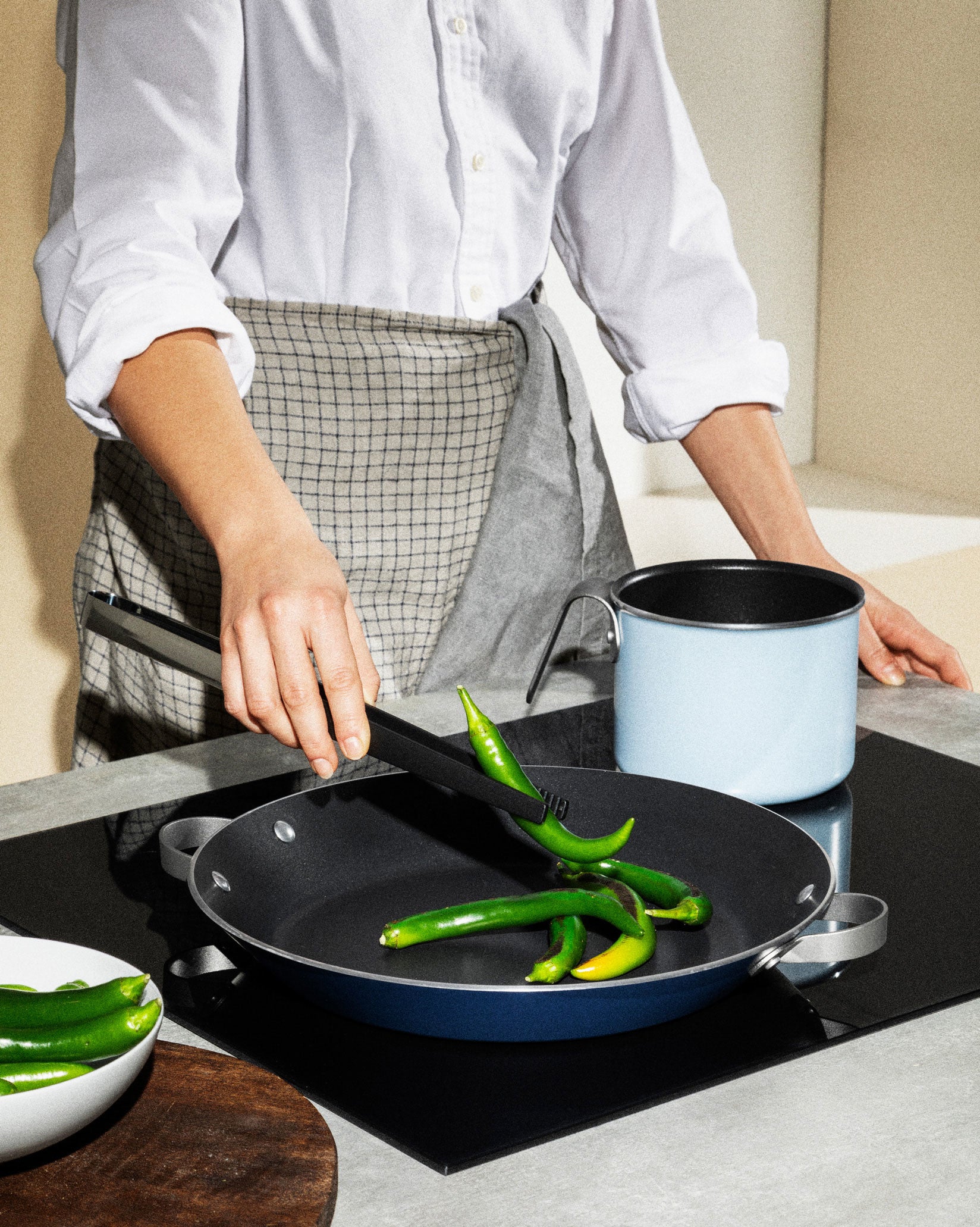 Domenica Kitchen Tongs | Alessi