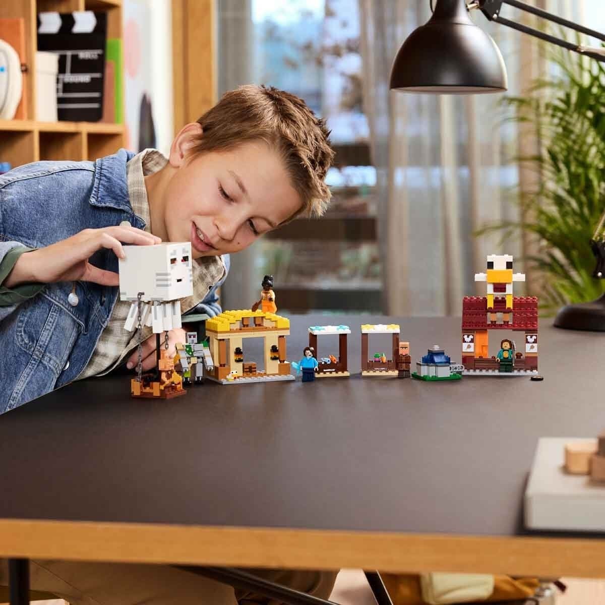 Lego Minecraft Hortlak Balon Köy Saldırısı 21273 | Lego | Eğitici