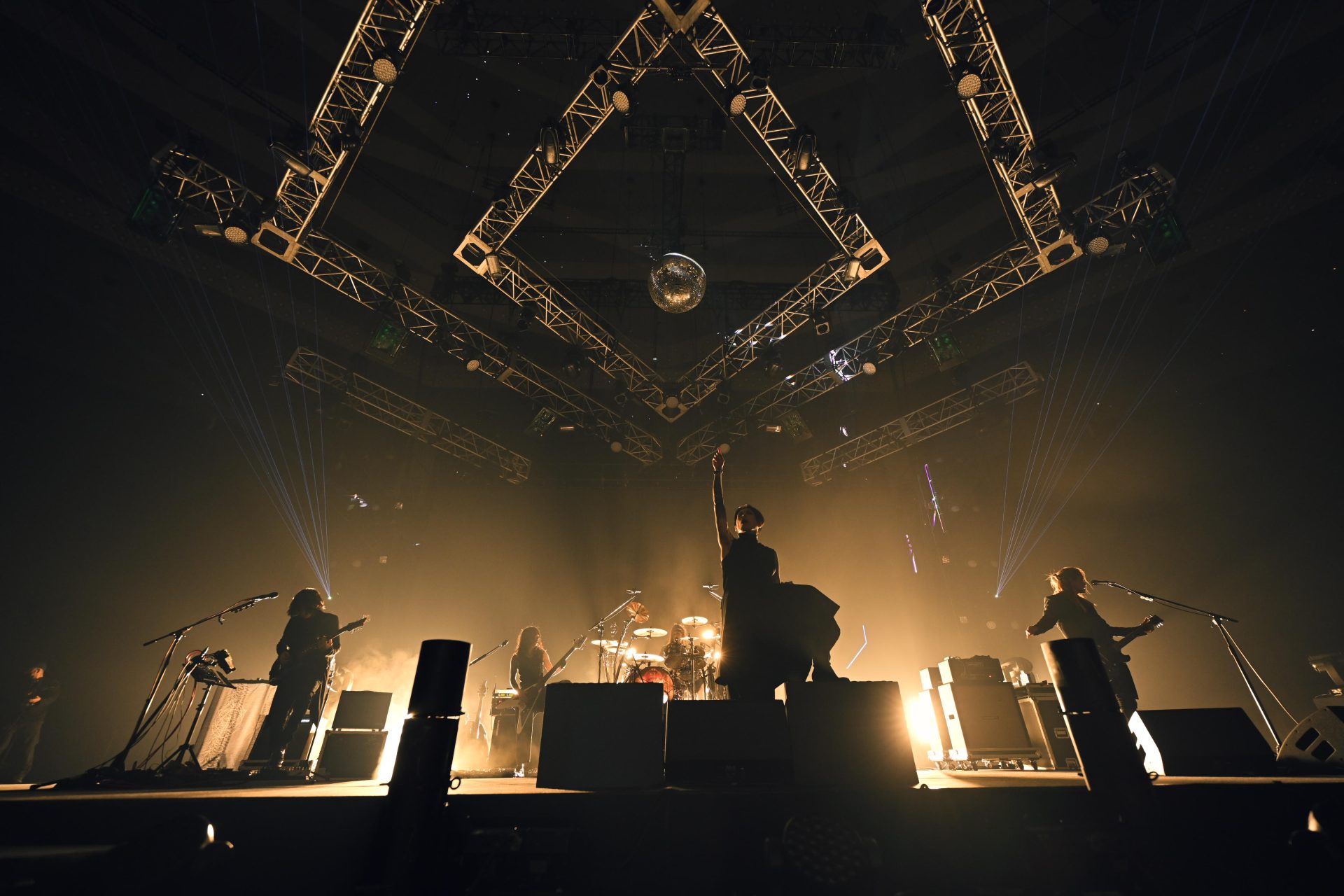 2022.11.23 lynch.@日本武道館 – ROCKの総合情報サイトVif