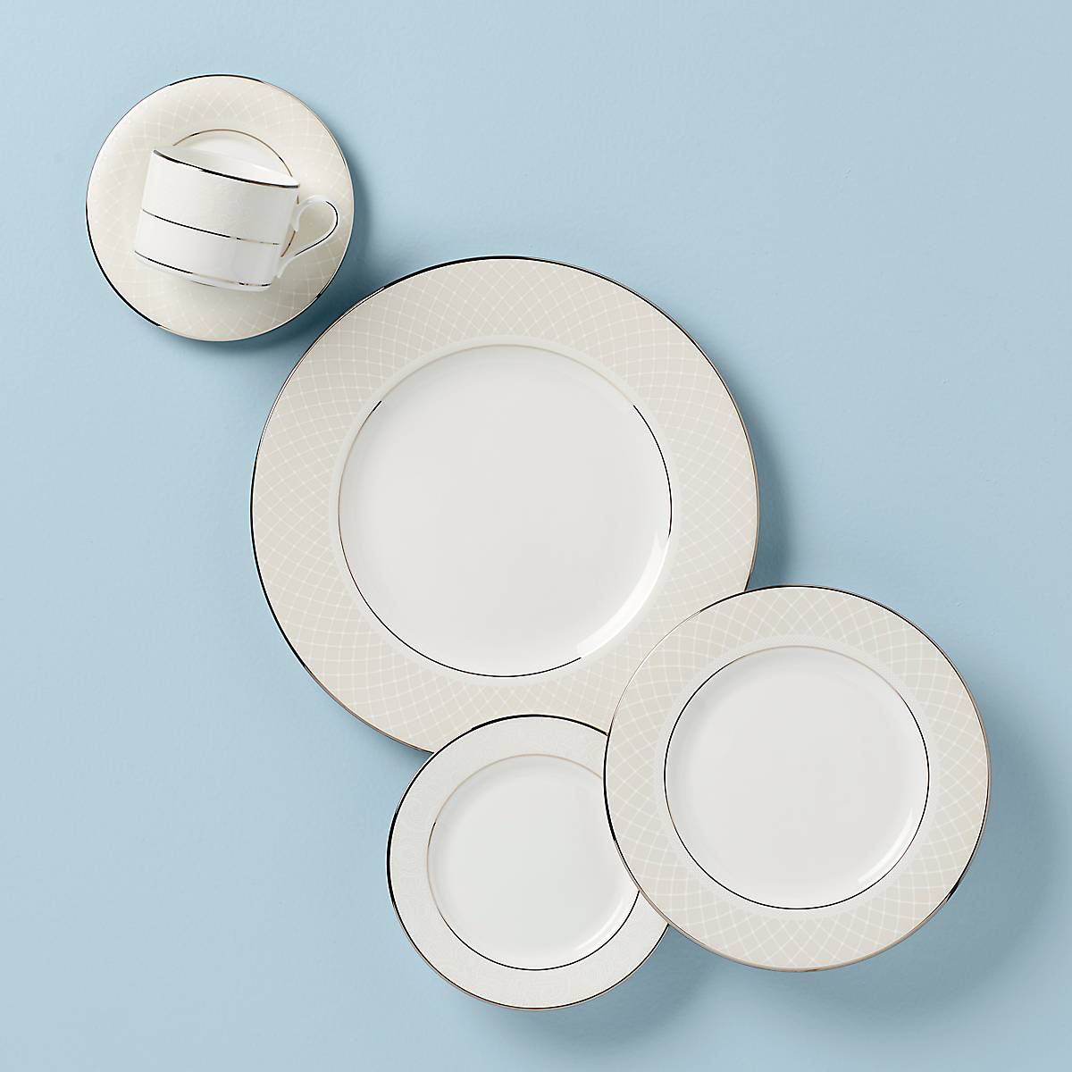 Venetian Lace 5-Piece Place Setting – Lenox Corporation