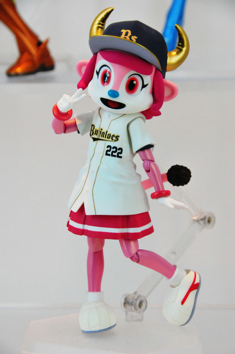 オリックス球団の女の子マスコット「バファローベル」が可動フィギュア