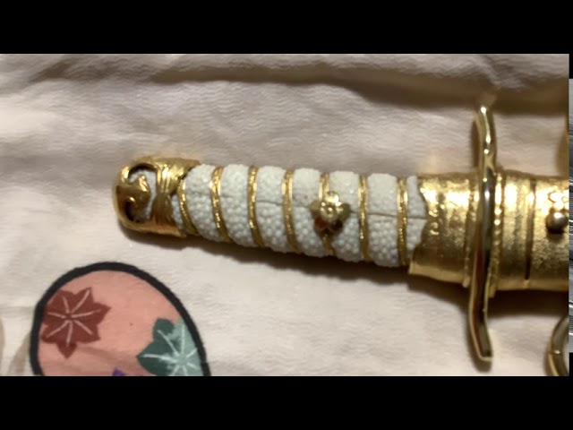 東郷平八郎海軍元帥佩用の短剣(東郷神社監修復元品) - YouTube