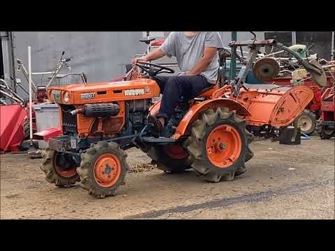 山梨県甲府市発 クボタ b5001 4WD 9馬力 トラクター 実働 現状 山梨県