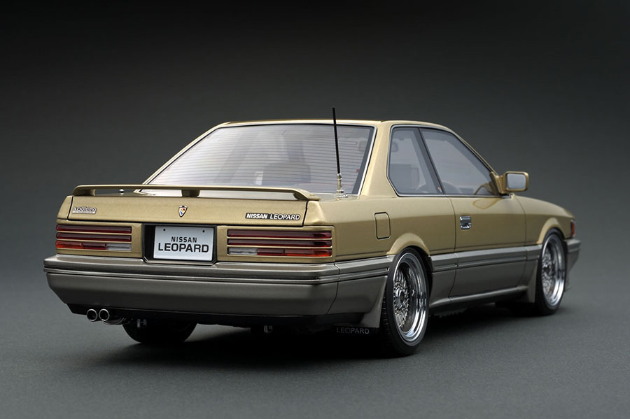 IG1012 1/18 Nissan Leopard 3.0 Ultima (F31) Gold | LINE UP | [公式