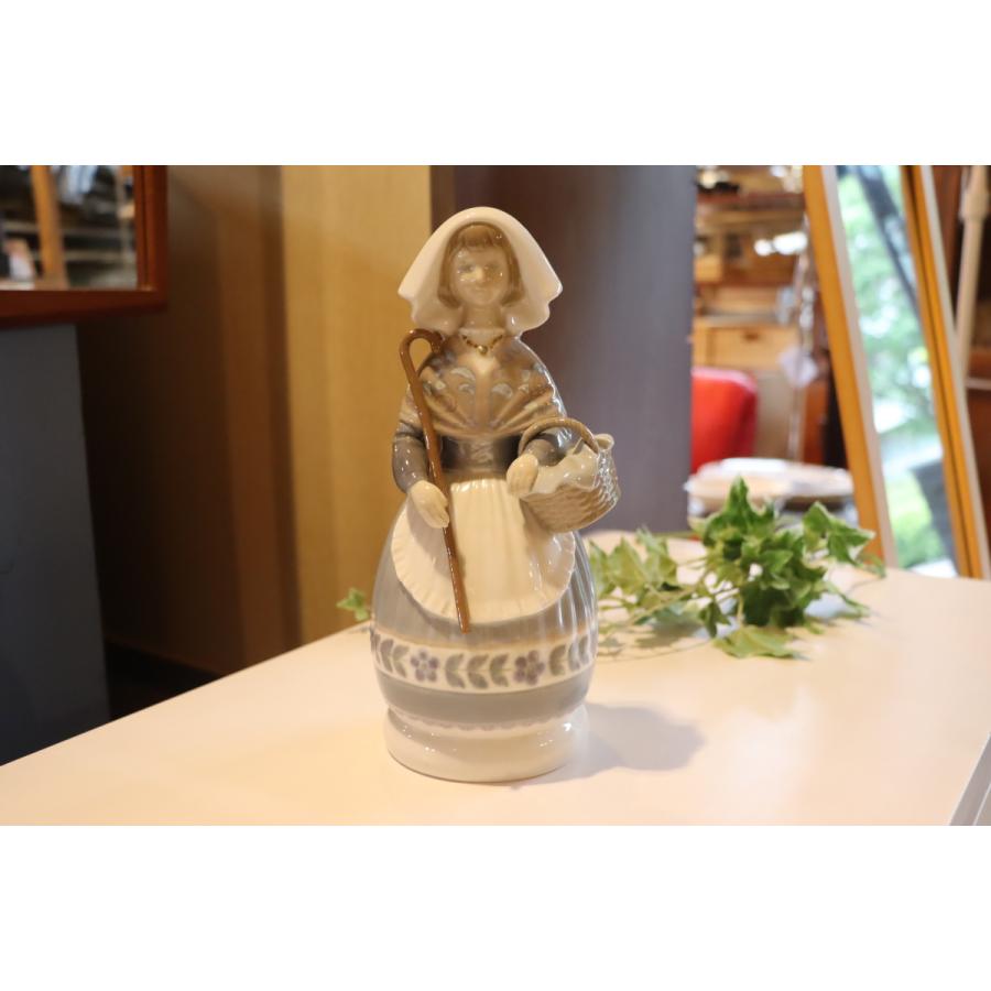 LLADRO リヤドロ フィギュリン エプロン 人形 置物 スペイン 陶器