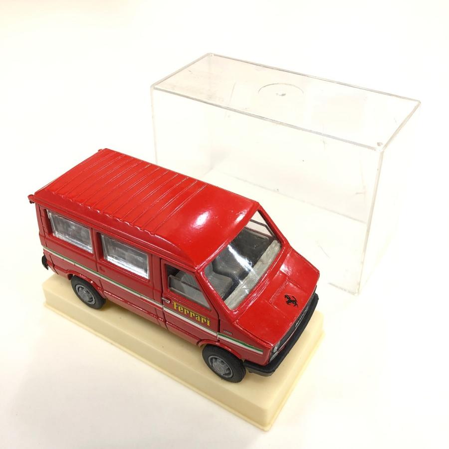 Ferrari（フェラーリ） 現品 OLD CARS Fiat IVECO Daily Ferrari