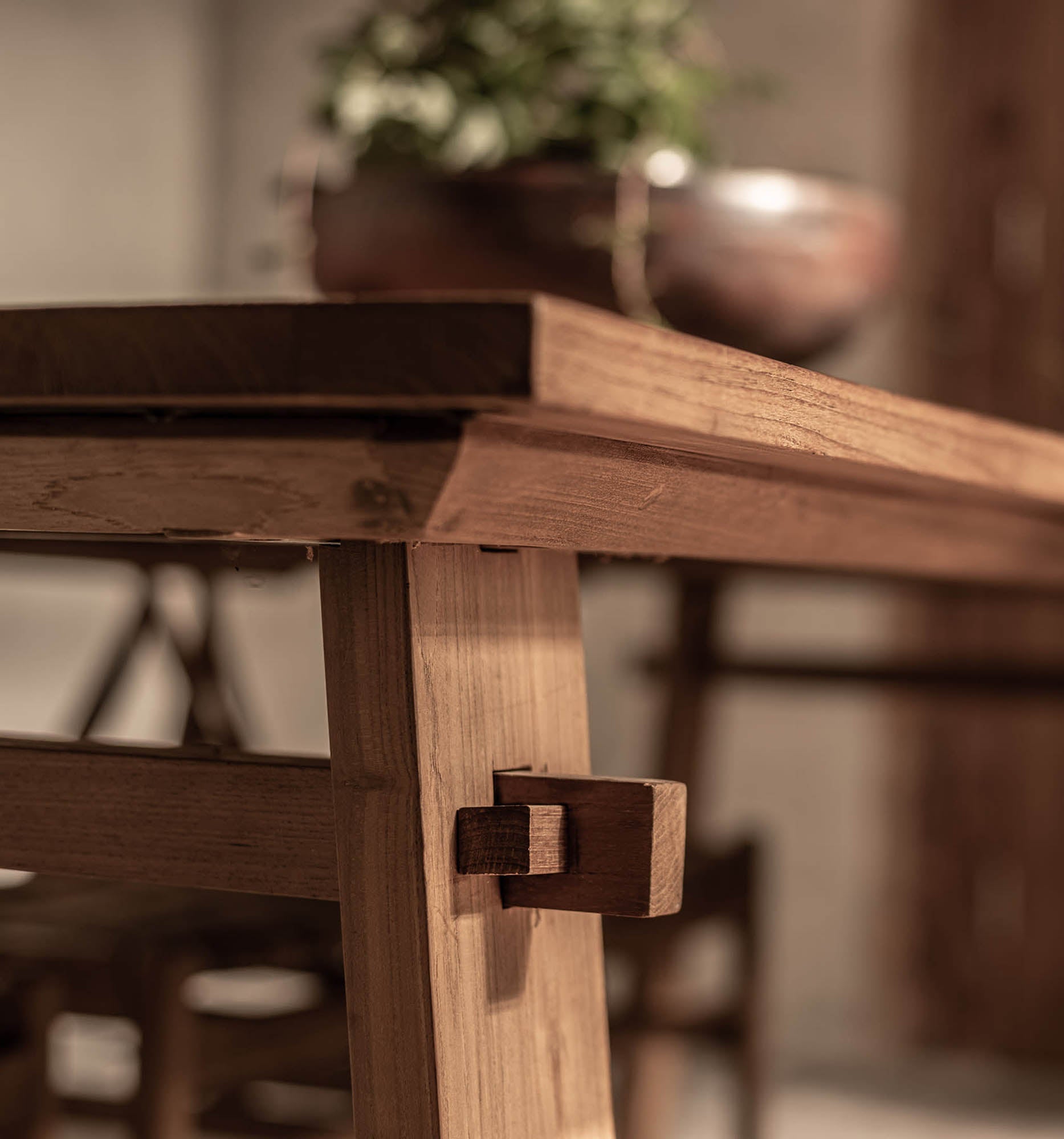 D-Bodhi Artisan Dining Table – LH Home