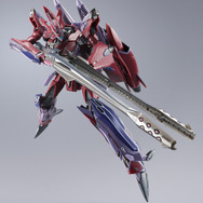 12年ぶりのリバイバル！劇場版「マクロスF」より、DX超合金「 VF-27γSP