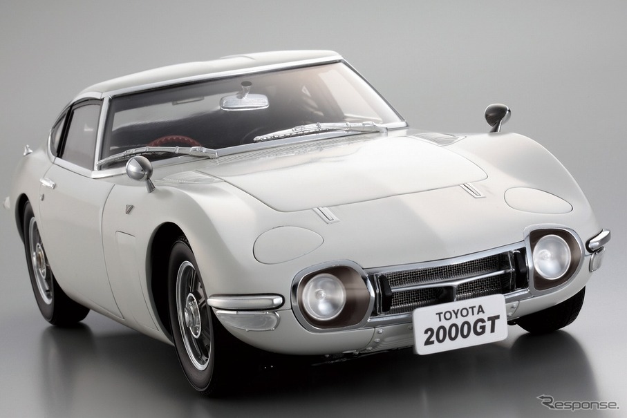 11年ぶりの再販、トヨタ 2000GT 1/10モデルを組み立てる