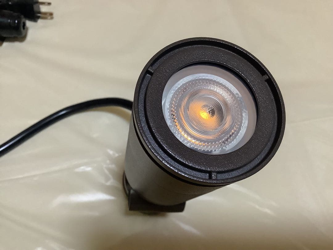 スポットライト　LGQ-14型ー100v色オータムブラウン　LIXIL スポットライト LGQ-14型ー100v色オータムブラウン LIXIL 楽天市場