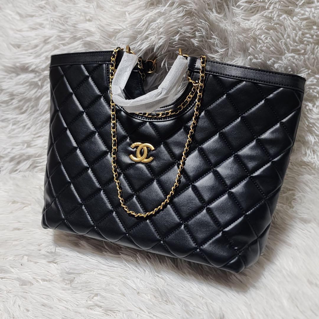シャネル トートバッグ ハンドバッグ 黒 大容量 キルティング CHANEL