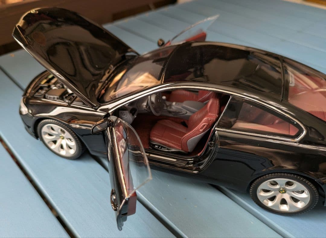 1:18京商BMW645CI Coupe black No.08701BK - メルカリ