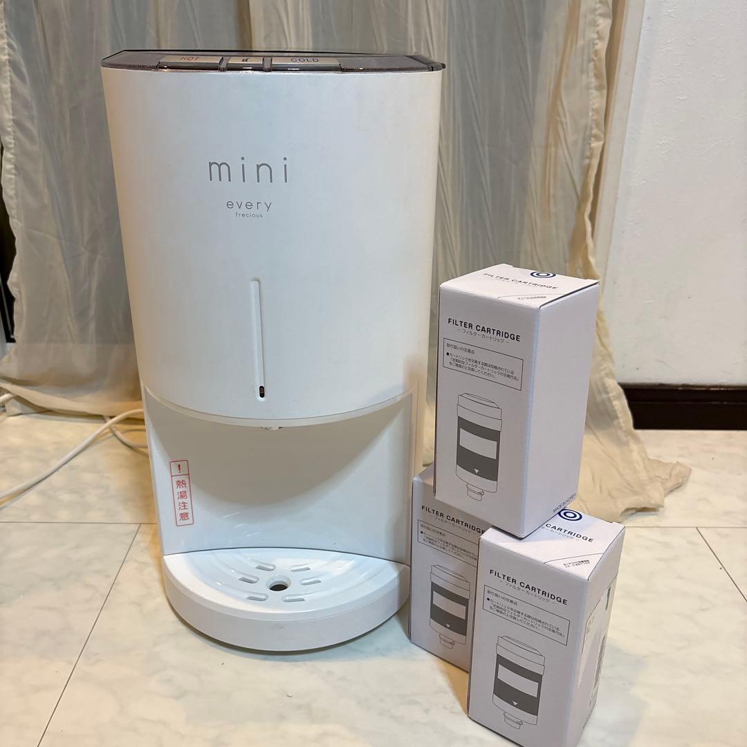 ミニ mini ウォーターサーバー BSH-311 カートリッジ4個付き エブリィ フレシャス mini ウォーターサーバー BSH-311