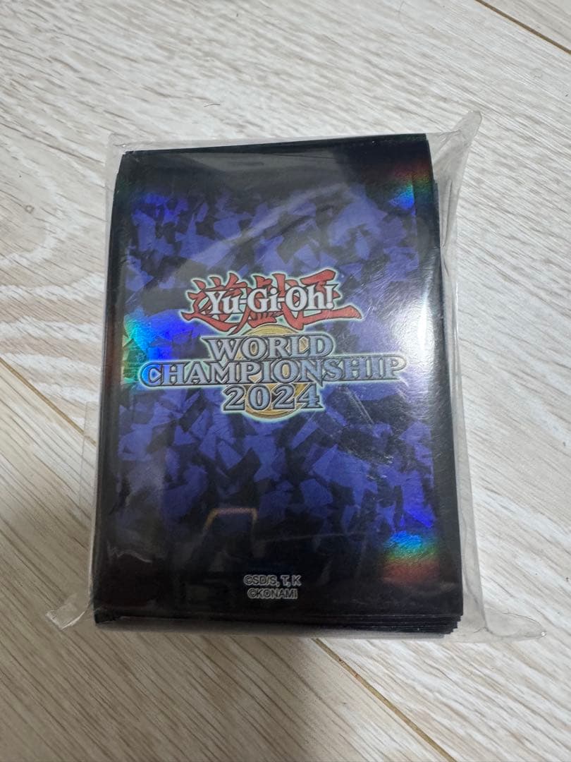 遊戯王WCS2024 スリーブ　青　未開封　yu-gi-oh 世界大会 遊戯王 公式 WCQ 2024 スリーブ 未開封 北米版 – トレカ屋 ANOTHER