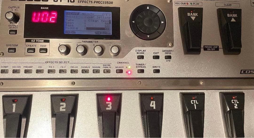 ギターの人様　BOSS GT-10 マルチ マルチエフェクター Amazon.co.jp: BOSS GT-10 : Musical Instruments