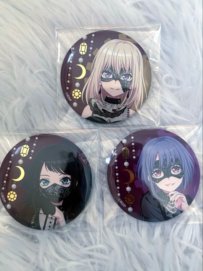バンドリAve Mujic 缶バッジ 三角初華 八幡 海鈴 祐天寺にゃむ - メルカリ