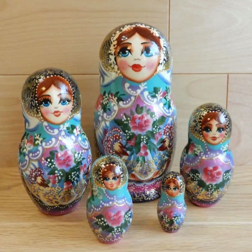 ロシア雑貨　マトリョーシカ　ブルーアイズ ロシア雑貨店マリンカ / ノリーンスク産 マトリョーシカn011-10p