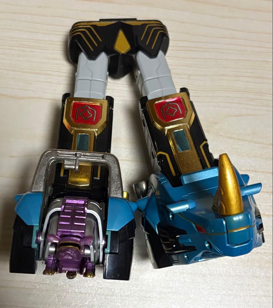 入手困難 ガオレンジャー ガオライノス ガオマジロ - メルカリ