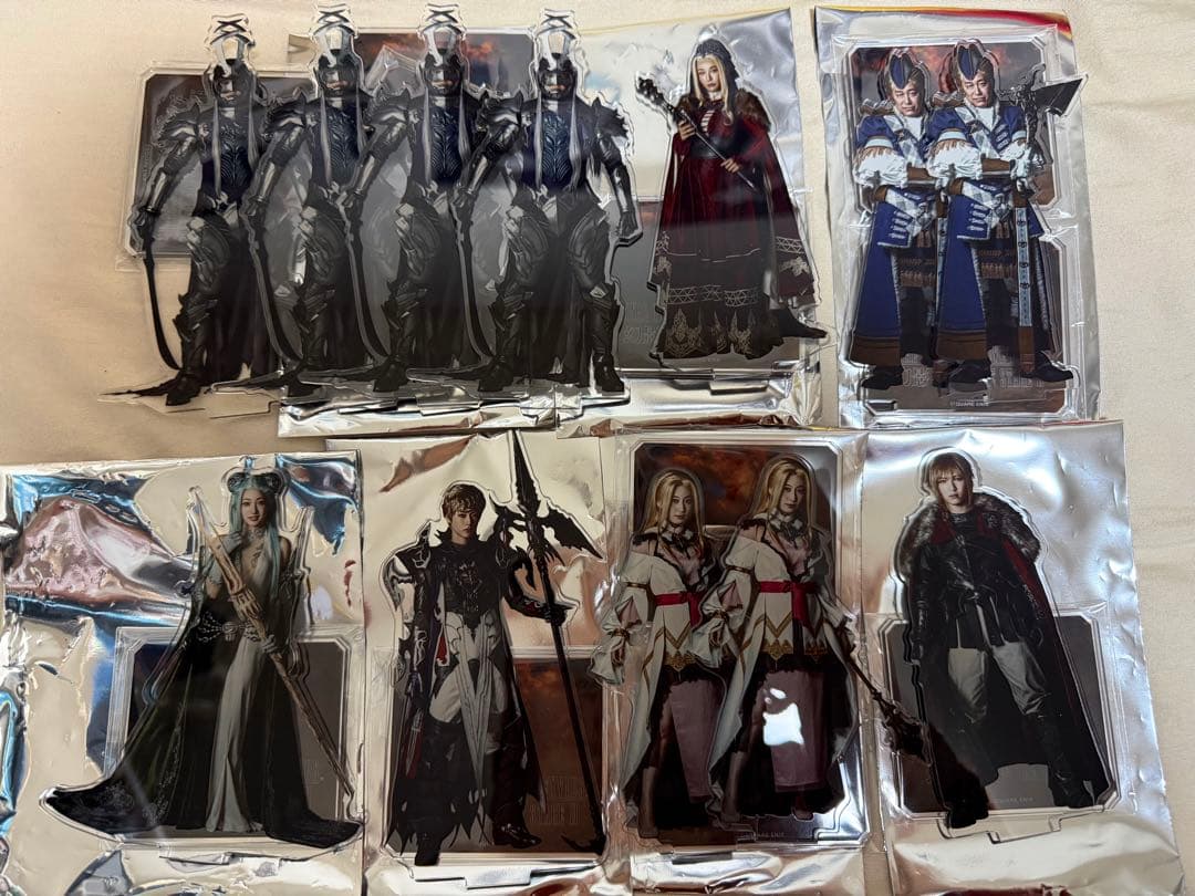 FFBE幻影戦争舞台2 アクスタ 12体セット 吉田仁人 - メルカリ