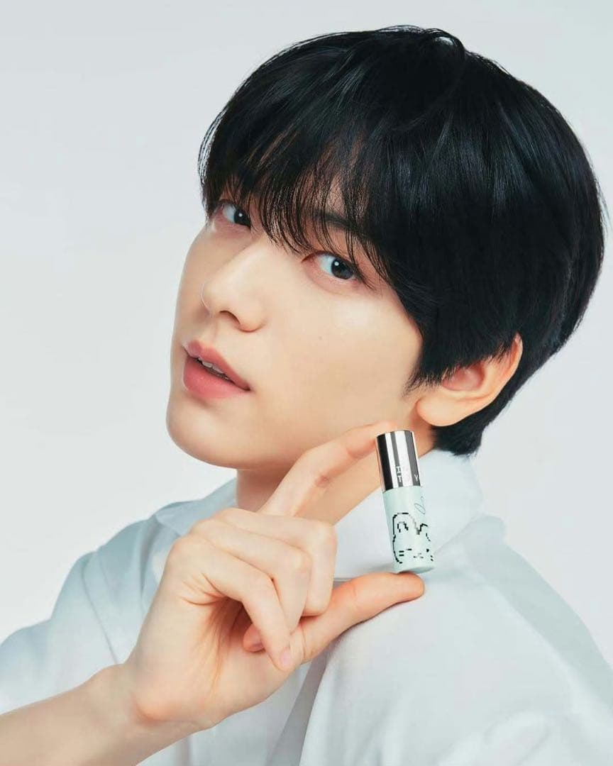 TXT スビン SOOBIN × INTO U 限定コラボセット 箱なし ④ - メルカリ