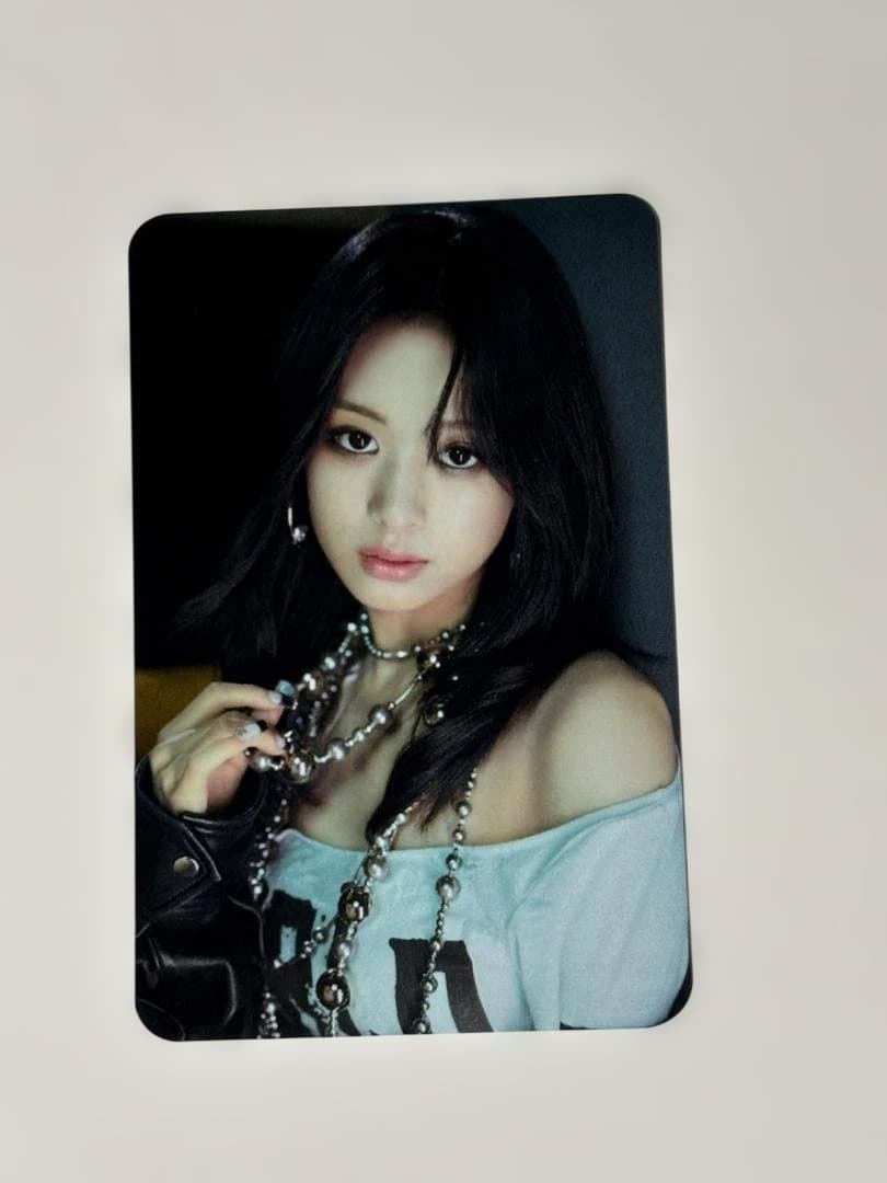 【新品・未使用】BABYMONSTER WE GO UP トレカ AHYEON BabyMonster Ahyeon We Go Up Trading Card Bulk | Mercari