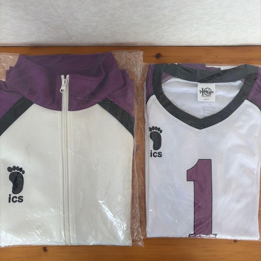 ハイキュー!! 白鳥沢学園高校ジャージLサイズ&牛島若利ユニフォームLサイズ Amazon.co.jp: ハイキュー!! コスプレ衣装 ジャージ パンツ 上下セット