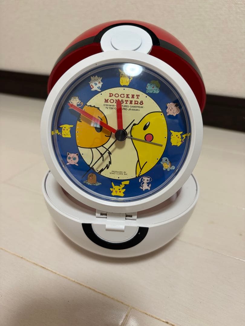 時計ジャンク品】 ポケモン 時計 ピカチュウ モンスターボール 景品