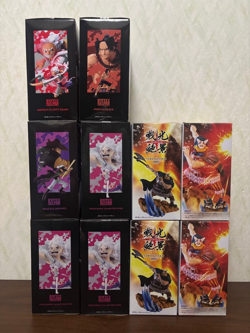 ワンピース フィギュア まとめ売り 10体 - メルカリ