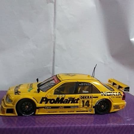 ミニカー UTmodelsMercedesBenzC-Class1/18 トヨタ（TOYOTA） ミニカー 1/18 ランドクルーザー 300-ZX SUV LCD