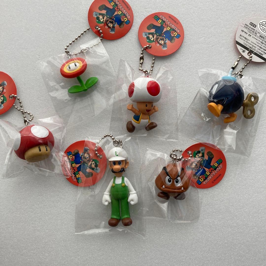 スーパーマリオ マスコットフィギュア キーホルダー - メルカリ
