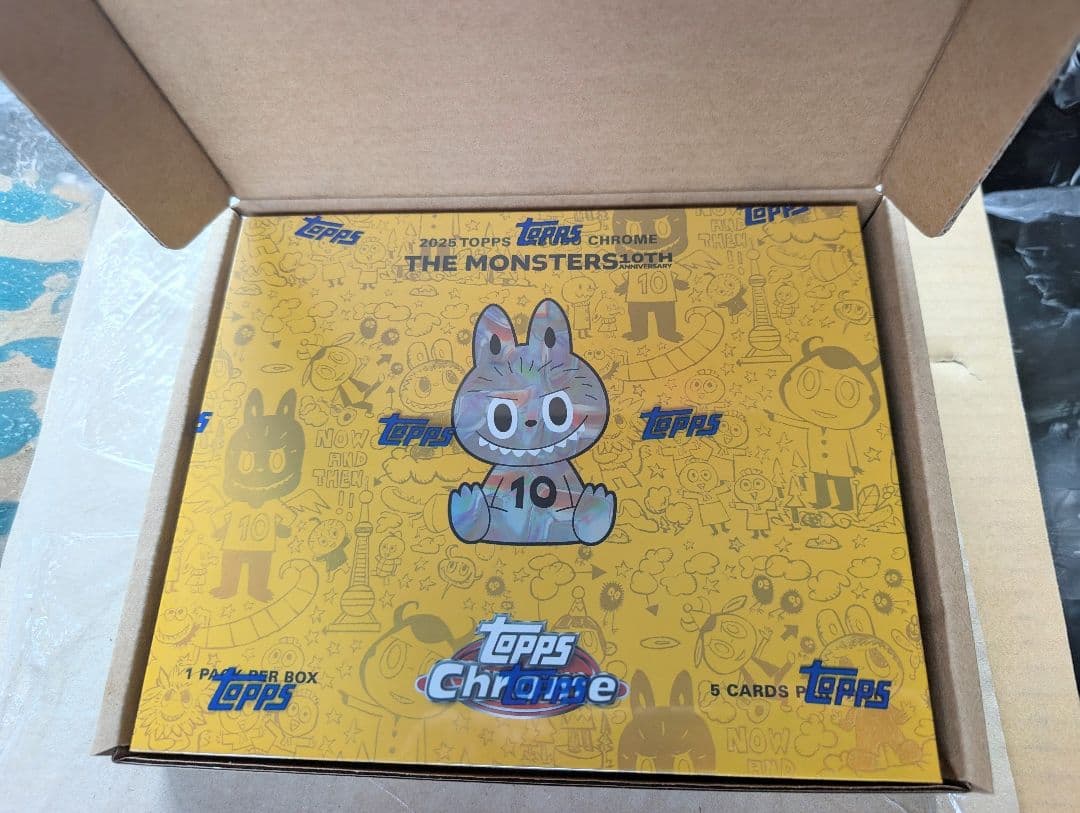 Topps Chrome 10周年記念ボックス　４BOX 2025 Topps Chrome Labubu