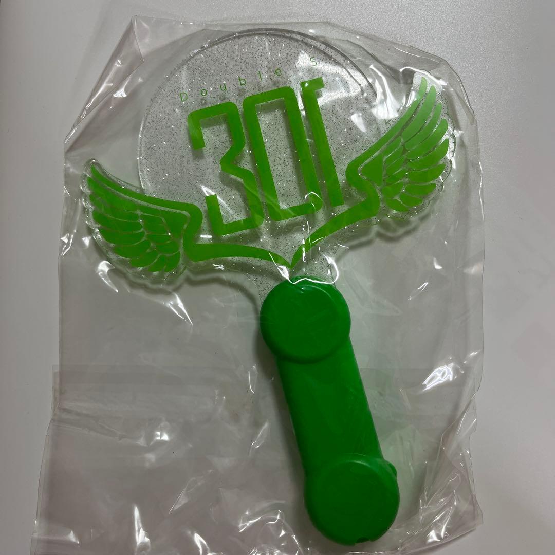 キムヒョンジュン ペンライト 蛍光グリーン新品 SS301 SS501 - メルカリ