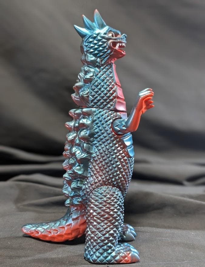 ベムラー「ウルトラマン」登場怪獣（М1号）ソフビフィギュア