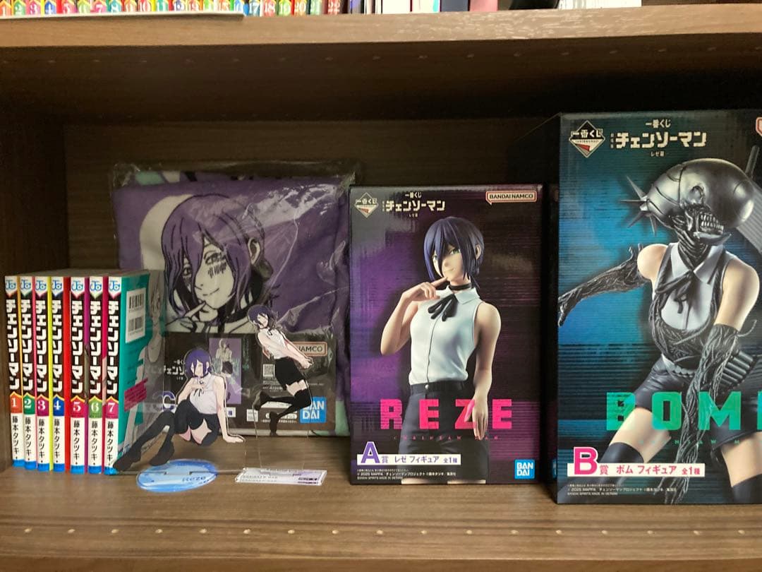 チェンソーマン　レゼ　フィギュア　アクリルスタンド　漫画　まとめ売り チェンソーマン』 アクリルスタンド レゼ: 装飾品/インテリア|集英社
