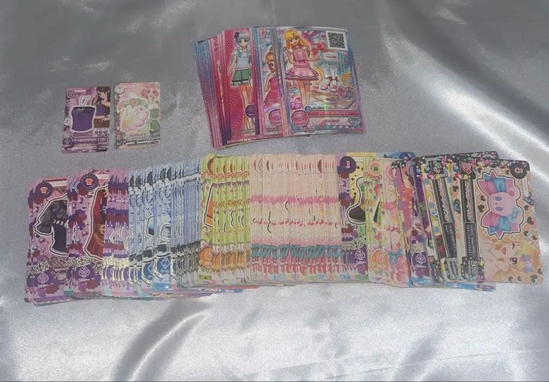 【160枚以上】アイカツカード ノーマルカードまとめ売り アイカツカード ノーマルのフリマアイテム一覧