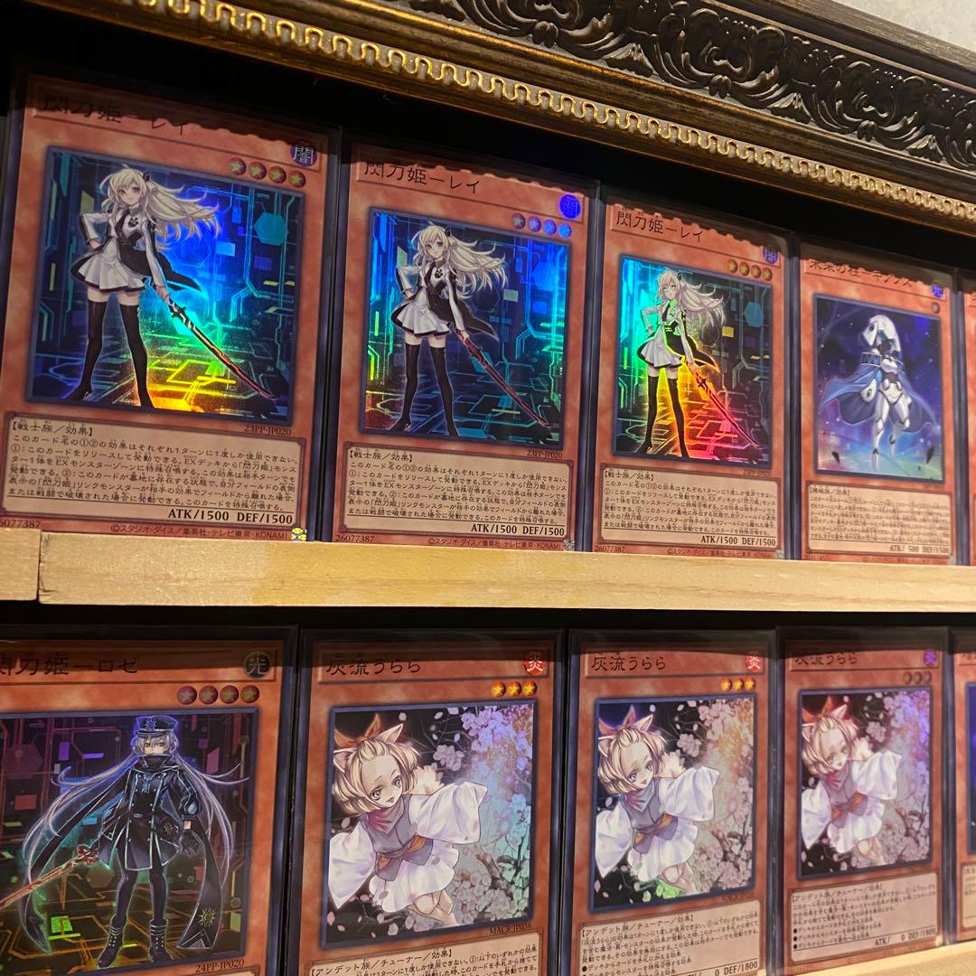 即日発送！高レアリティ 閃刀姫 デッキ 絵違い キアノス シズク