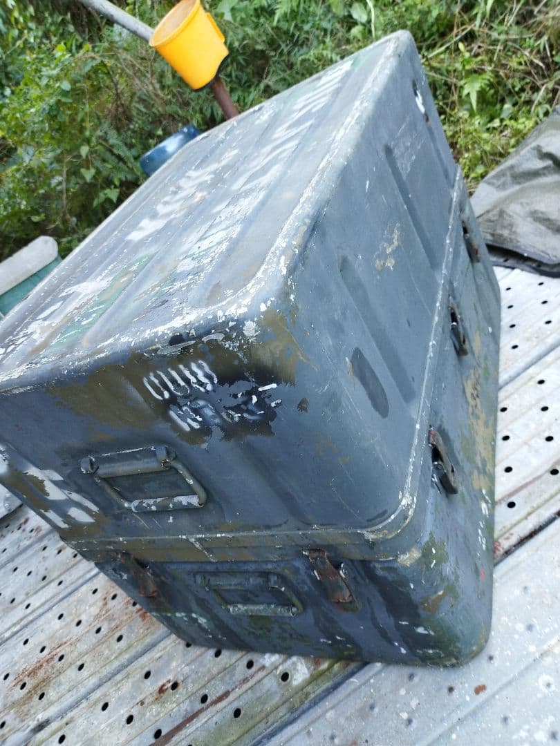 (4951)USアルミコンテナボックスBigサイズ　米軍実物　ユーズド Amazon.co.jp: 米軍U.S. ARMY ミリタリー アルミ・コンテナ ボックス