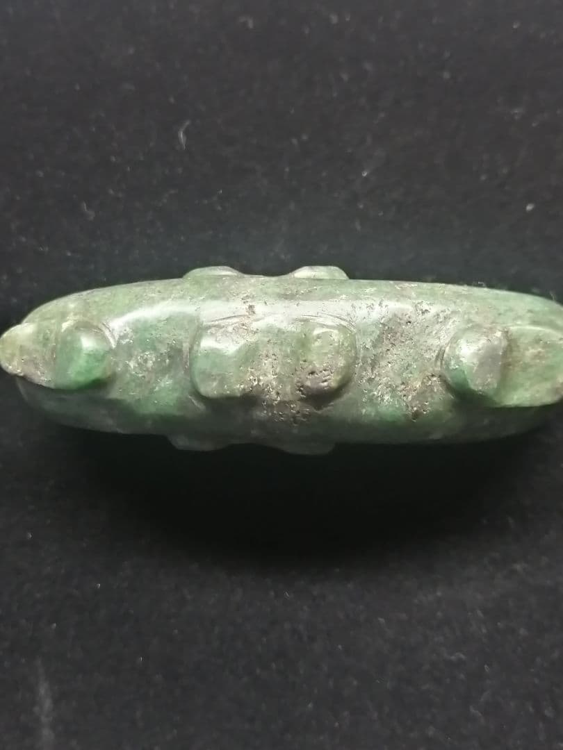 ☆古墳期『蛇紋子持勾玉』出土品。大型勾玉 7.0cm 蛇紋石 凄い迫力が