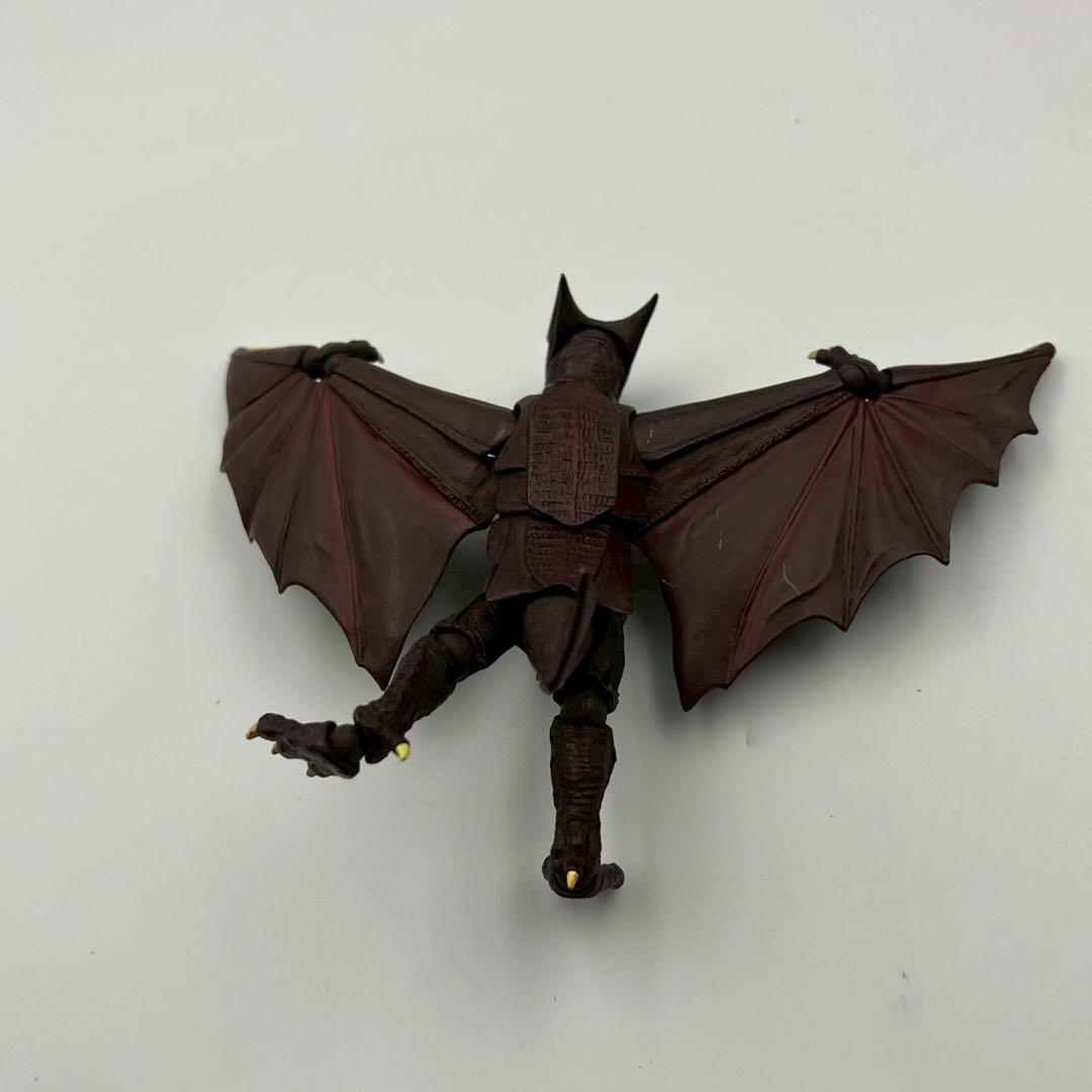 特撮リボルテック フィギュア ギャオス ウルトラマン アンギラス