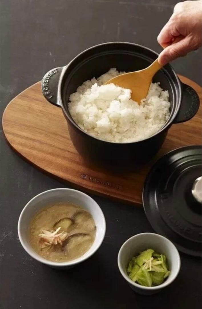 新品未使用】ル・クルーゼ ココット エブリィ 18 限定色フィグ