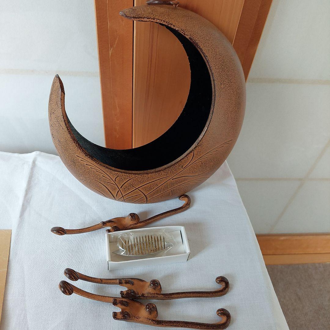 南部鉄器　岩鋳　吊り花器　猿手フック 　猿 　置物 花器　池坊好み　華道　茶道 南部鉄器 吊り手さる（猿フック）（小）長さ9.6センチ 黒色【特価/通販
