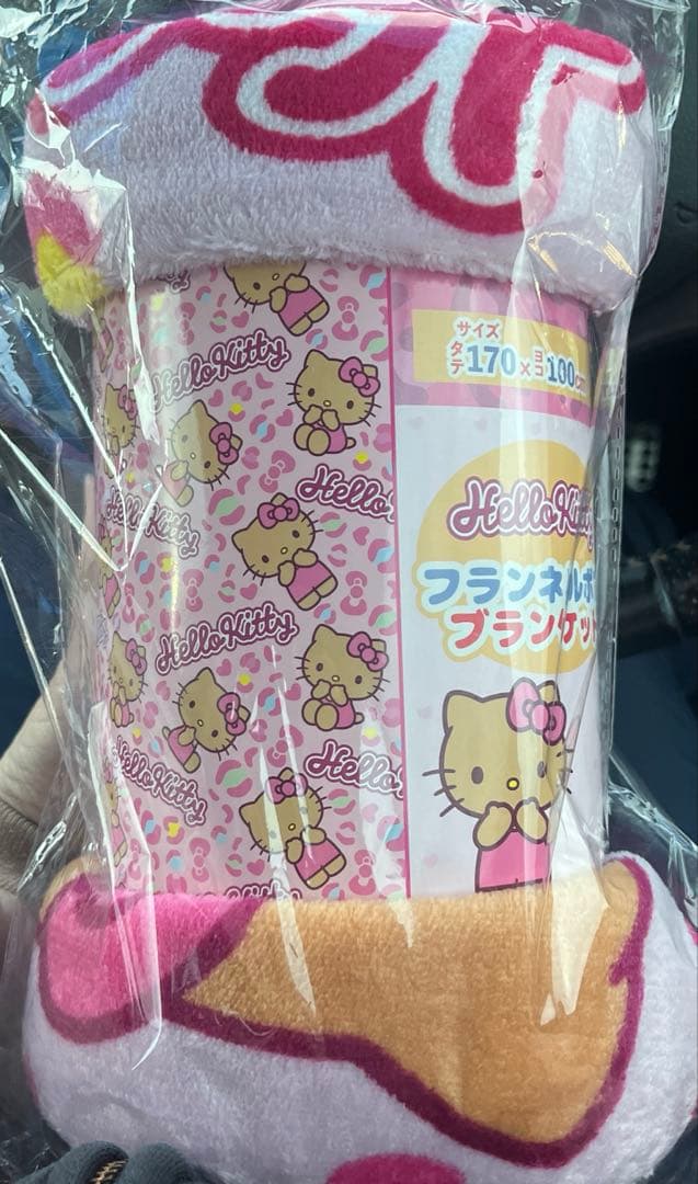 ハローキティ フランネルボアブランケット ピンク 日焼けキティ - メルカリ