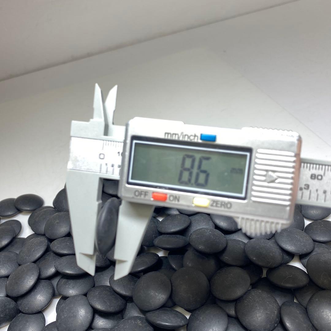 本蛤石,那智黒 碁石 木箱付 白180/黒193/1995g 東N7-1021① - メルカリ