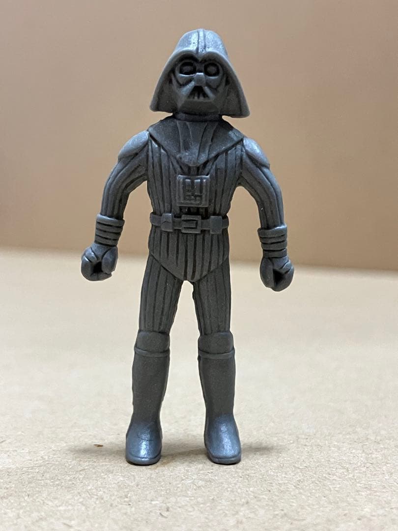 スターウォーズ　ダースベイダー　森永キャラメル　消しゴム　灰色　タカラ メディコムトイ スター・ウォーズ マフェックス ダース・ベイダー