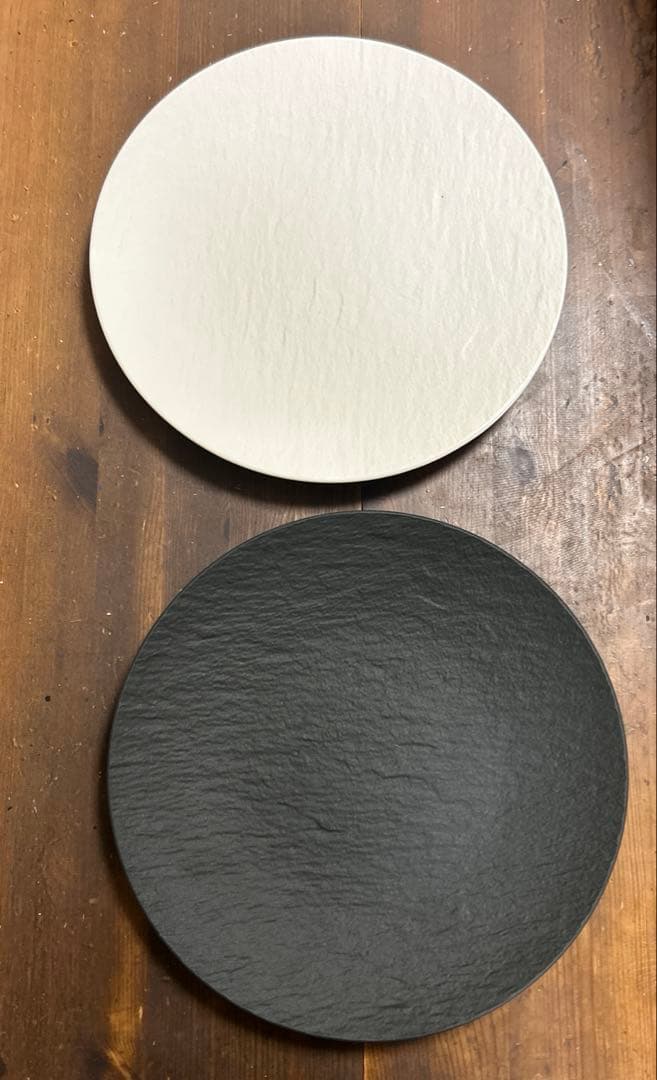 Villeroy & Boch マニファクチャーロックプレート 25cm 白　黒 Amazon.co.jp: 【正規輸入品】 Villeroy & Boch(ビレロイ&ボッホ
