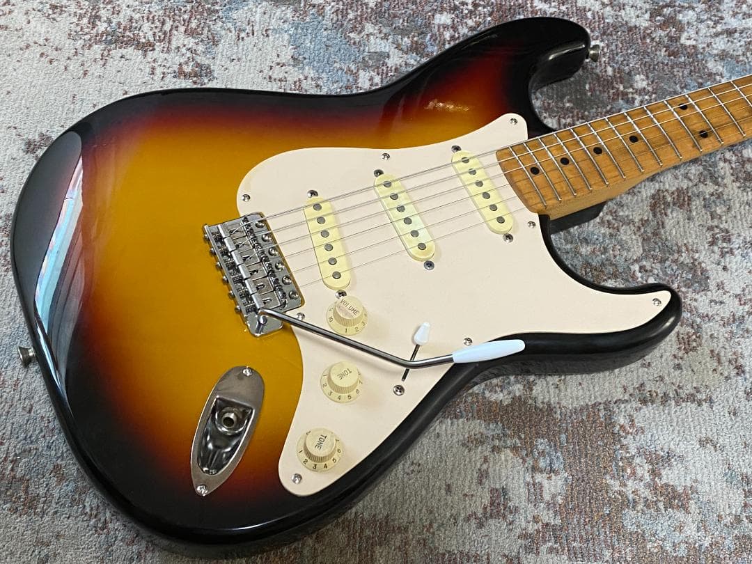 Squier SST-33 日本製 1993S Qシリアル 3.3kg - メルカリ