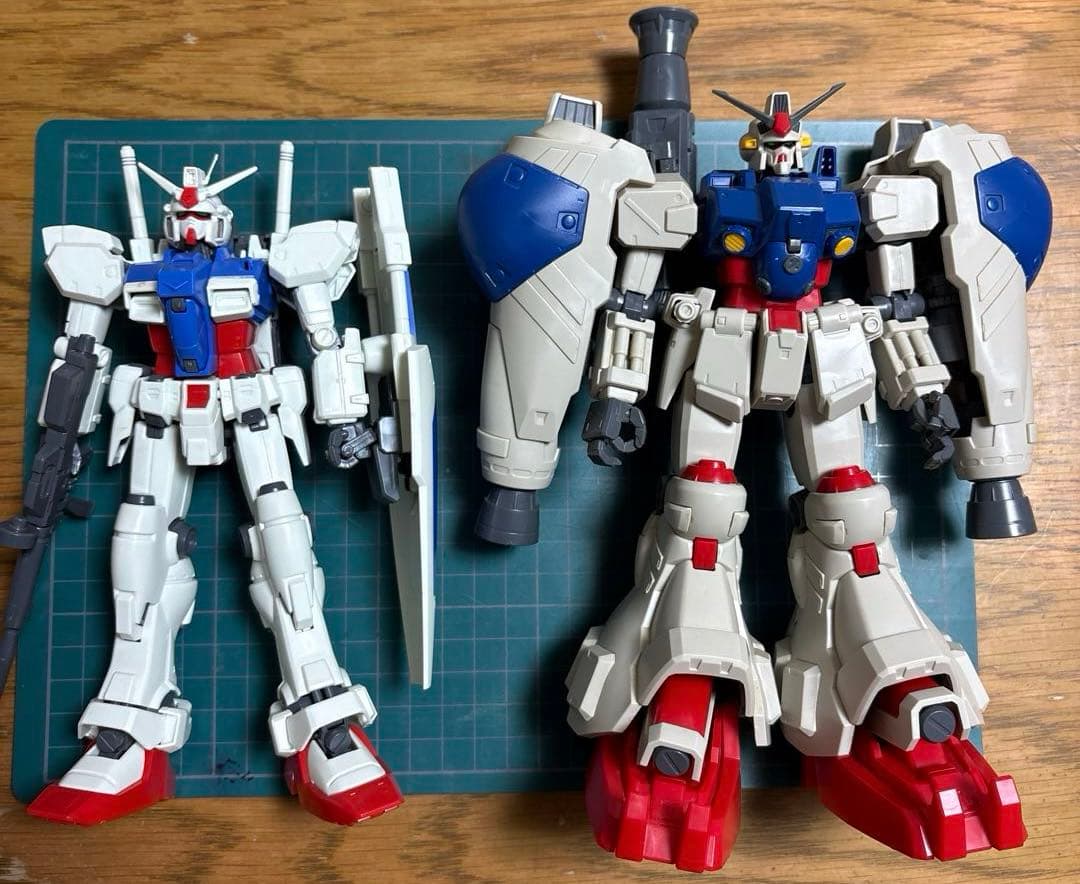 MGゼフィランス　サイサリス　おまけHGドムトローペン ユニコーンVer.の「HG ドム・トローペン」「HG ゲルググ」「MG