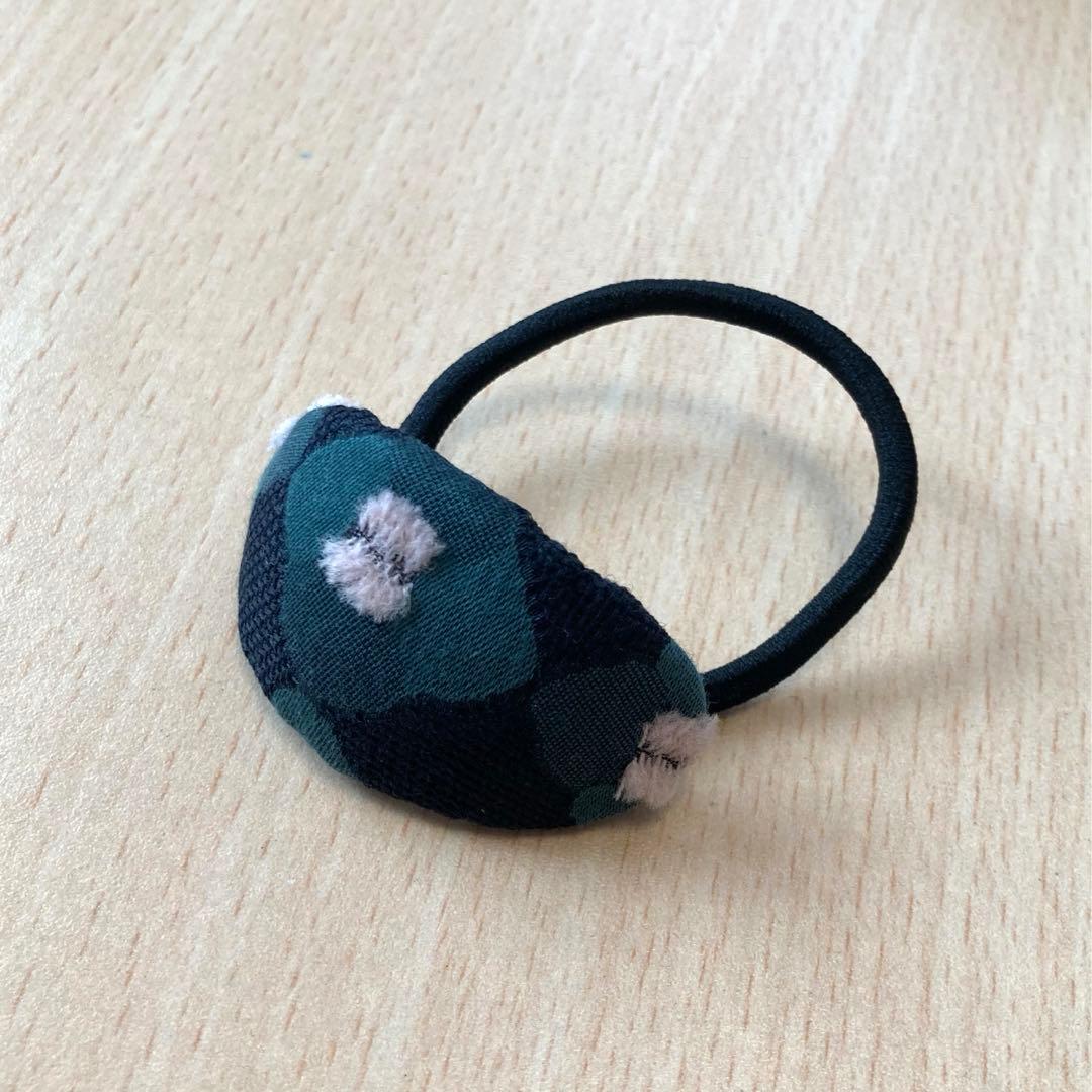 ミナペルホネン ヘアゴム handmade kukka kakku ブラック - メルカリ