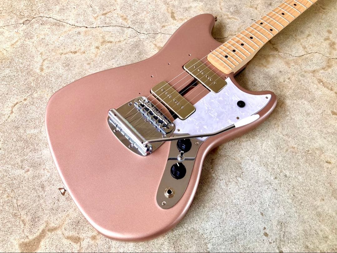 Fender 常田大希 ムスタング KingGnu スウィンガー swinger - メルカリ